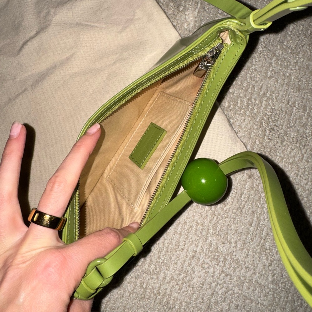 Jacquemus le bisou perle bag in green - Picture 2 of 5